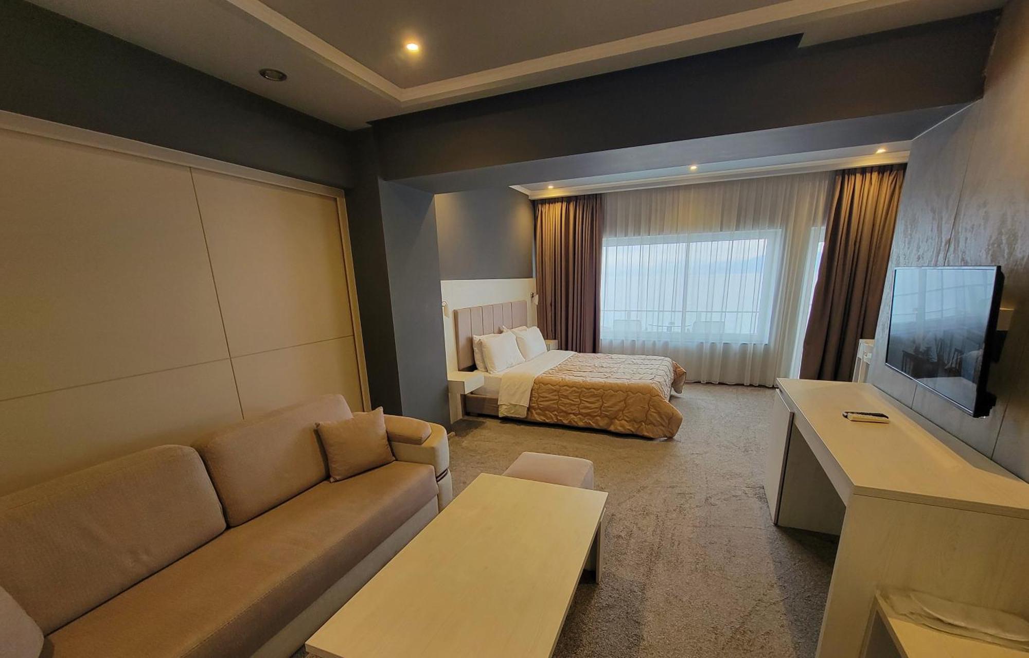 Hotel Enkelana Pogradec Room photo